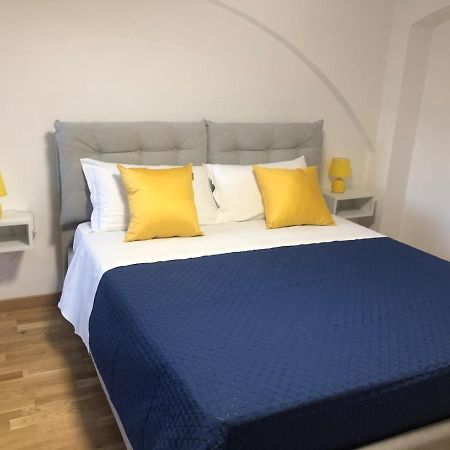 William Apt Sorrento Exteriör bild