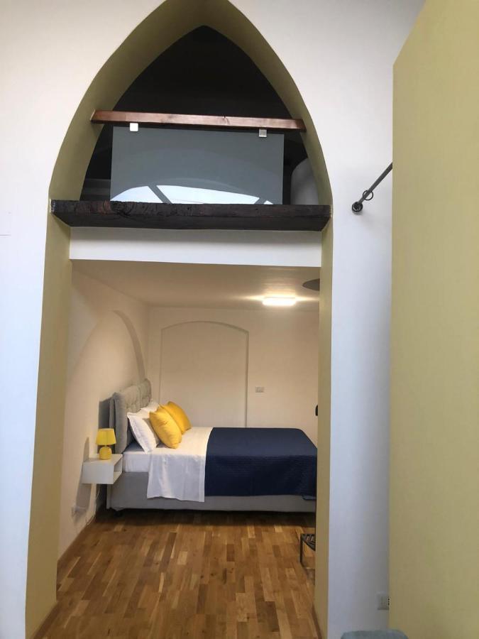William Apt Sorrento Exteriör bild